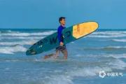 AYX-冲浪赛场再起风云：皖江鲨队队小胜钱塘独角兽队，脚步移动更到位精神属性拉满(咬定目标积小胜为大胜人民日报)