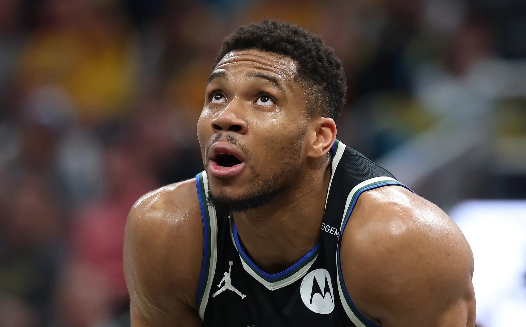  猛龙主帅英格拉姆恢复打全场 