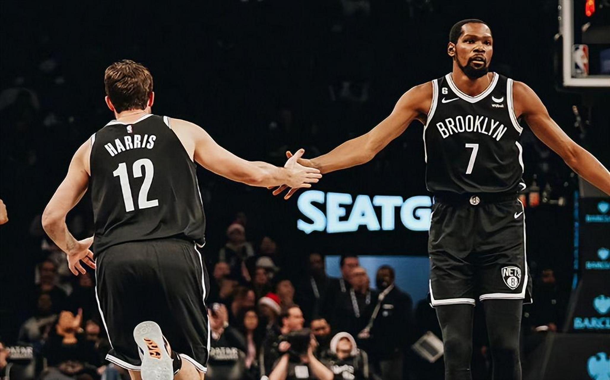 杜兰特关键节点高光表现,篮网带队取胜了吗 杜兰特关键节点高光表现,篮网带队取胜了吗