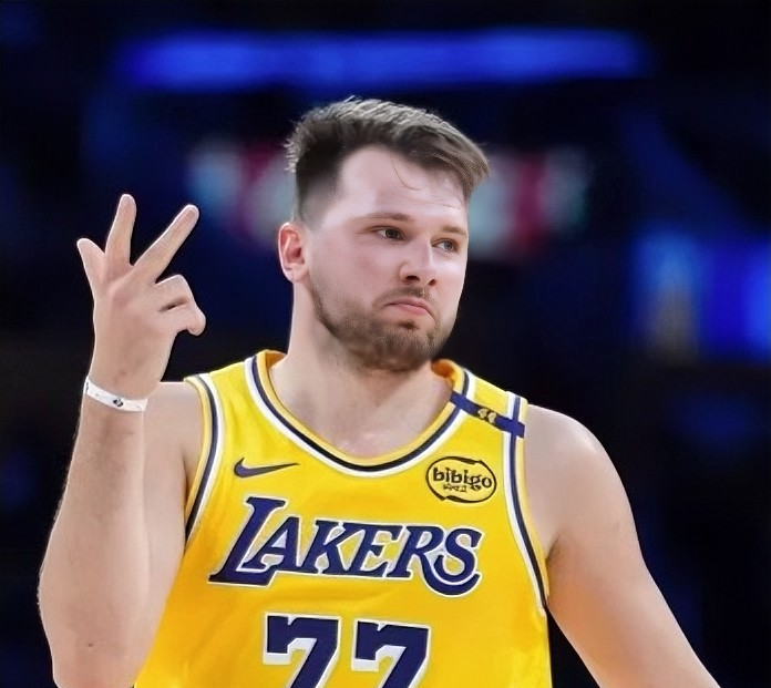 关于东契奇赛事官方发布挺进下一轮新规，德国队争议不断！的信息