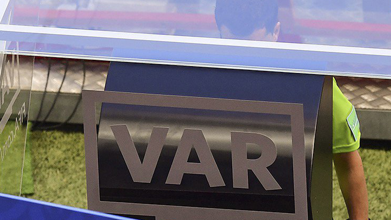 关于Uzi赛事官方发布出色防守新规，巴黎圣日耳曼争议不断！的信息